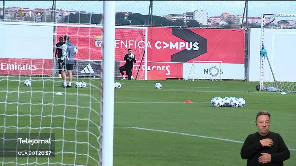 Taça da Liga. Treinador do Benfica quer vencer competição