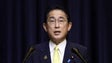 Primeiro-ministro do Japão demite terceiro ministro num mês