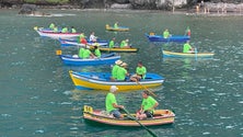 Imagem de Regata das Canoas do Porto Moniz com 13 canoas e 31 participantes (vídeo)