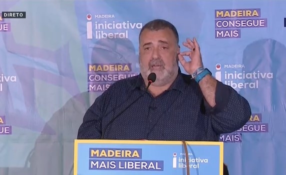 Poltica
