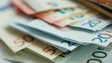 Remuneração bruta total mensal média por trabalhador aumentou para 1 349 Euros