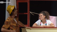 Imagem de Grupo de atores retrata histórias de emigração (vídeo)
