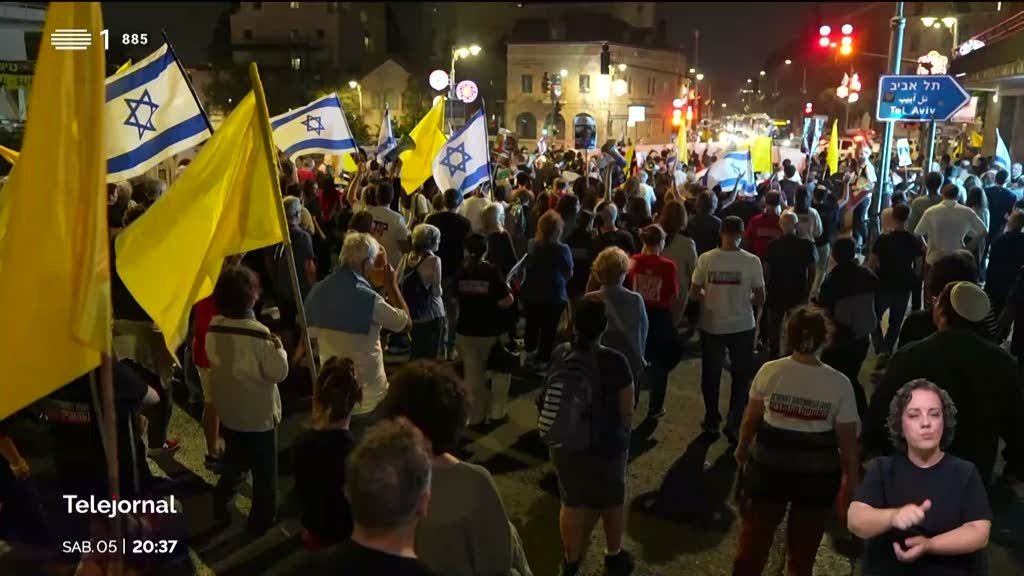 Centenas de pessoas manifestaram-se em Jerusalém contra política de Netanyahu