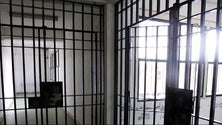 Imagem de Covid-19: Não serão libertados presos por homicídio e pedofilia