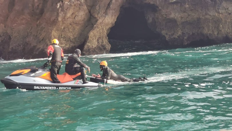 Imagem de Suspensas buscas aquáticas por norte-americano desaparecido em Vila do Bispo