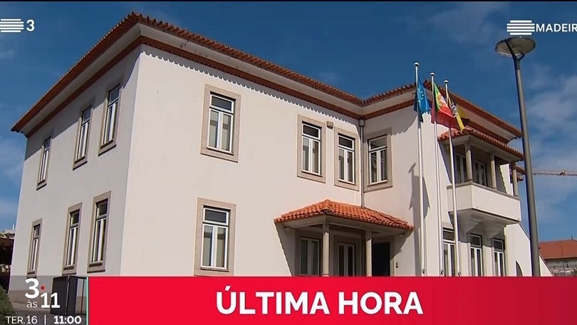 Imagem de PJ realiza buscas nas câmaras de Vila Nova de Gaia e do Porto