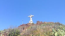 Imagem de Caiu parte do braço esquerdo da estátua do Cristo-Rei no Garajau (Áudio)