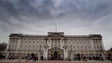 Polícia detém condutor de carrinha “suspeita” perto do Palácio de Buckingham