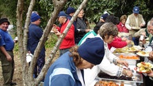 Imagem de Panelo junta centenas de madeirenses no Chão da Ribeira