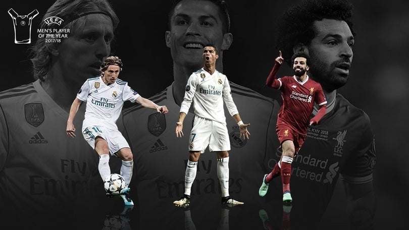 Imagem de Cristiano Ronaldo candidato a melhor jogador do ano da UEFA e Messi de fora