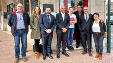 Imagem de Paulo Cafôfo: «Emigrantes portugueses são embaixadores de Portugal na Suíça»