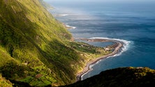 Imagem de Ecotour discute potencialidade das fajãs de São Jorge (Vídeo)