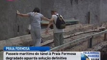 Imagem de Promenade da Praia Formosa encontra-se fortemente danificada ( video)