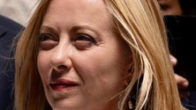 Imagem de Primeira-ministra italiana ameaçada de morte em Caivano depois de cortar prestações sociais