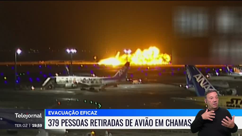 Aviões chocam em Tóquio mas calma dos passageiros evita tragédia maior