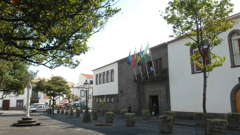 Imagem de Tribunal de Contas encontra ilegalidades em contratos na Câmara de Santa Cruz
