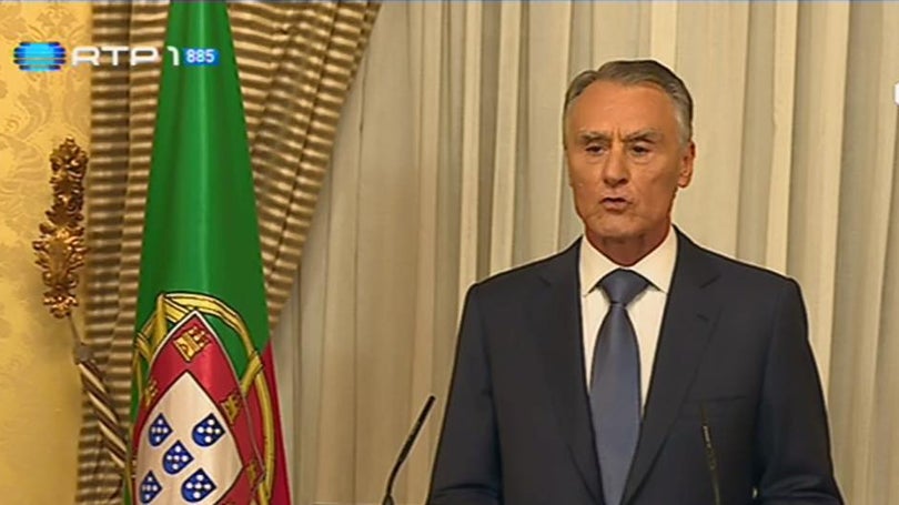 Cavaco Silva manifesta-se na Madeira solidário com a França
