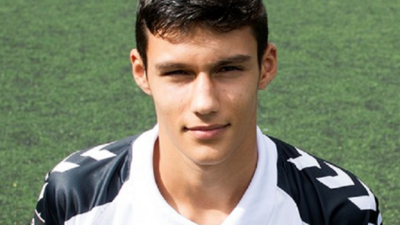 Imagem de Extremo madeirense João Fernandes promovido à equipa principal do Nacional