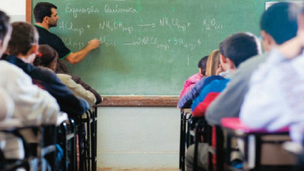 Sindicato de Professores dos Açores alerta para discriminação dos docentes açorianos e madeirenses
