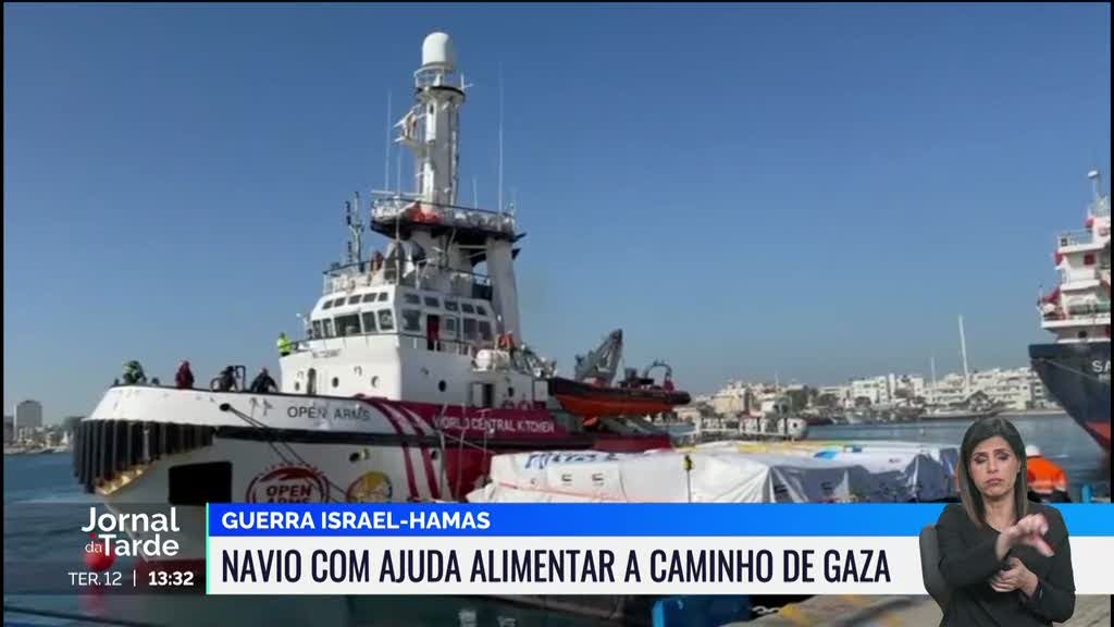 Primeiro navio com ajuda humanitária a caminho de Gaza