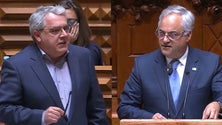 Imagem de Paulo Moniz acusa República de maltratar os Açores mas Sérgio Ávila diz que o Governo Regional é incapaz