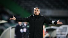 Imagem de José Couceiro espera “forte reação do Marítimo” após goleada na Luz