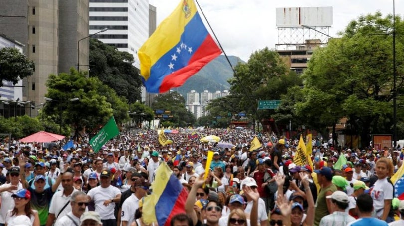 Imagem de Venezuela: Comunidade portuguesa vive com “graves dificuldades”