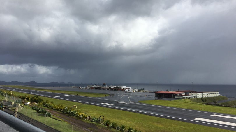 Até às 18h00 aterraram apenas dois aviões no Aeroporto da Madeira