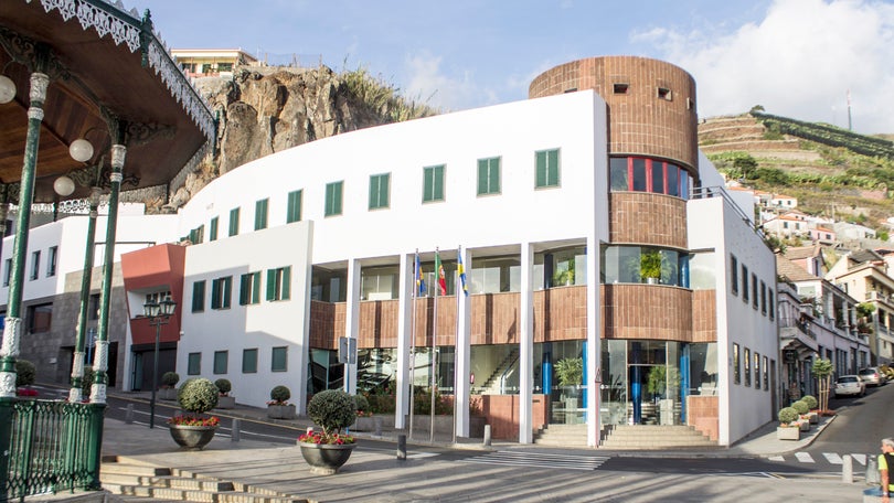 Imagem de Município de Câmara de Lobos investe 10ME em obras