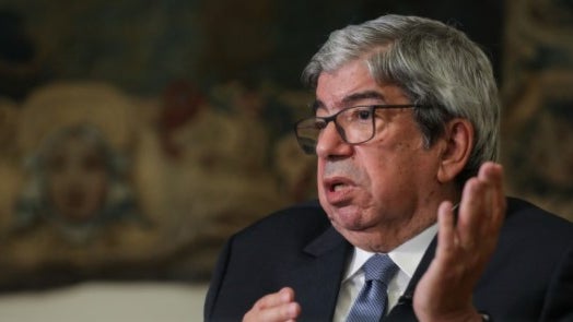 Imagem de Ferro anuncia que não se recandidata