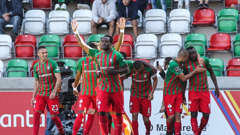 Marítimo recupera de dois golos de desvantagem e vence Moreirense