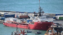 Imagem de Autoridades bloqueiam navio de resgate Ocean Viking