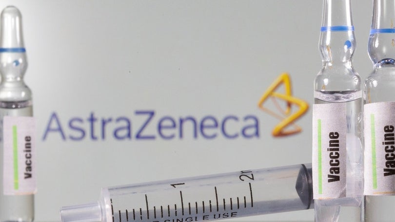 Imagem de Covid-19: Reino Unido começou a administrar vacina da AstraZeneca/Oxford