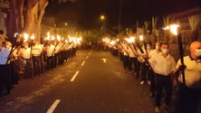 Imagem de Fé leva centenas para as ruas (vídeo)