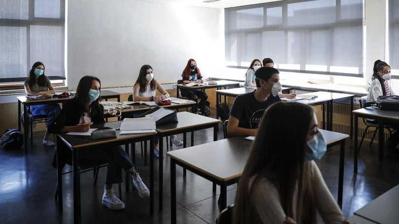 Fenprof estima que haja 30.000 alunos sem as aulas todas