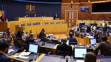 Imagem de 20 milhões para descongelamento de carreiras (áudio)