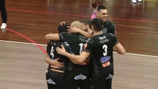 Imagem de Voleibol: Fonte do Bastardo vence Sporting por 3-0