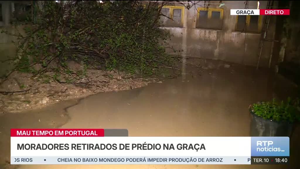 Três prédios evacuados no bairro da Graça devido a deslizamentos de terra