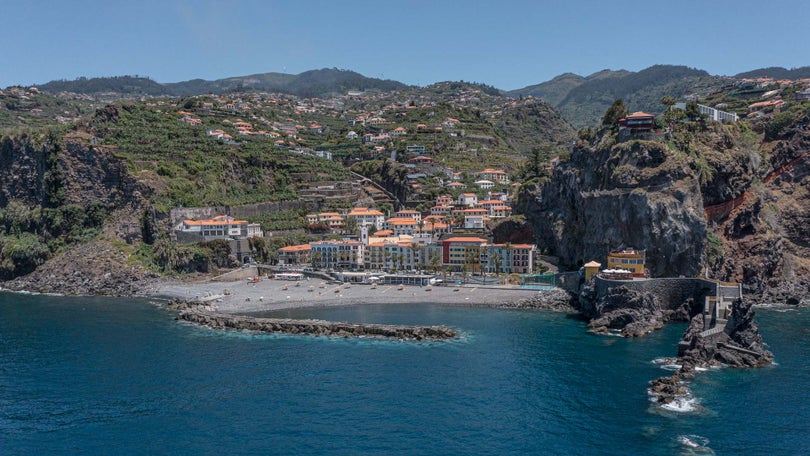 Imagem de Fornecimento de água à Ribeira Brava e à Ponta do Sol reposto