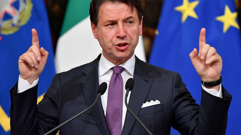 Covid-19: Primeiro-ministro admite prolongar estado de emergência em Itália