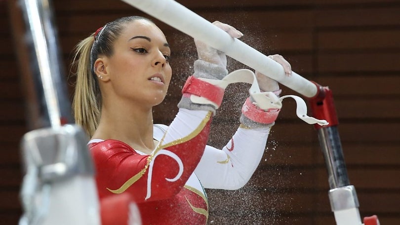 Imagem de Filipa Martins contente com o seu desempenho