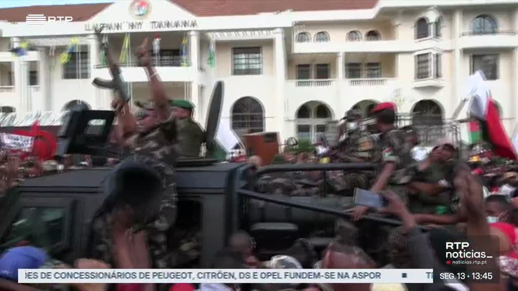 Madagáscar. Militares juntam-se aos protestos em Antananarivo