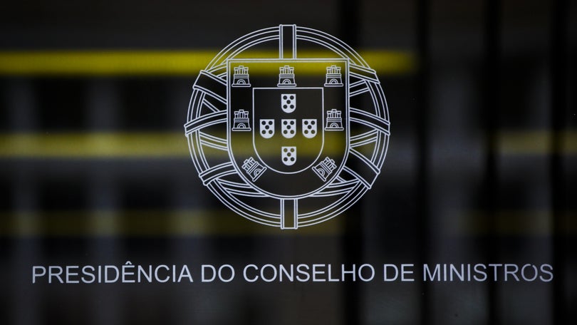 Imagem de Corrupção, participação em negócio e falsificação motivam buscas na Presidência do Conselho Ministros