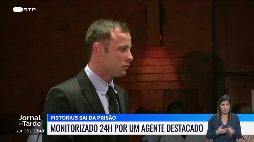 Quase dez anos depois. Pistorius deixa a prisão e fica em liberdade condicional