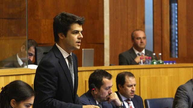 Imagem de PSD propõe alargamento do programa de apoio a pessoas com deficiência à Madeira