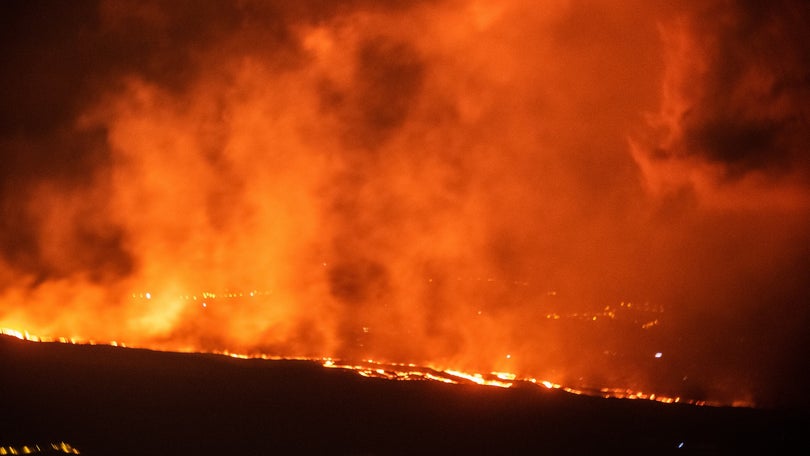 Vulcão nas Canárias cessa emissão de cinzas