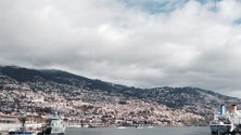 Imagem de Vistos gold cobrem investimentos na área do ambiente, da cultura e da economia digital (Vídeo)