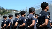 Imagem de Segundo dia de greve dos guardas prisionais com adesão de 60%