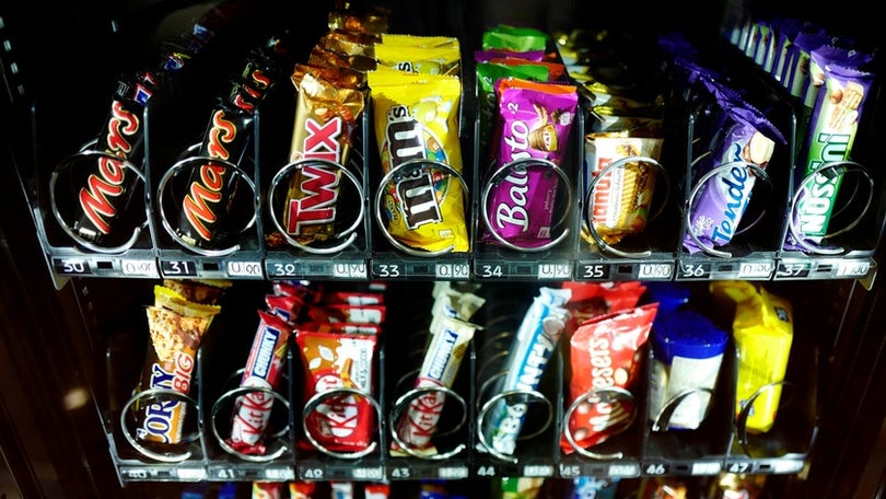 Imagem de Máquinas de venda automática nos hospitais com alimentos proibidos