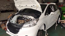 Imagem de Ivo Sardinha regressa à competição com um novo Peugeot 208 R2 preparado pela PT Racing